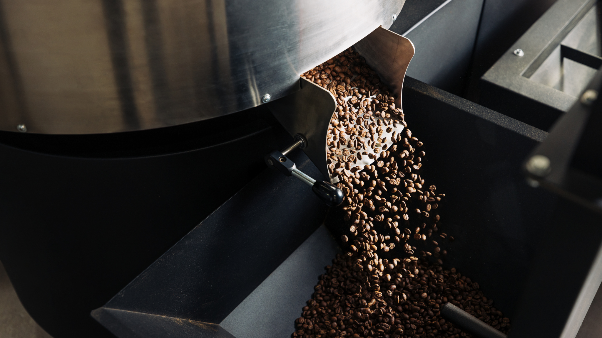 El Tueste: El Arte de Revelar (o Esconder) el Alma del Café